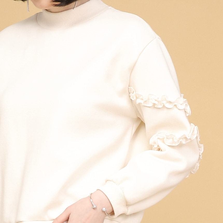 프릴 소매 하이넥 여성 겨울 긴팔 맨투맨 기모 티셔츠 A01348