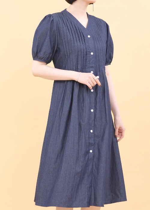 애비뉴투지 엄마옷 데님 핀턱 주름 브이 퍼프소매 여성 여름 반팔 셔츠 청 원피스 K05353 50대 60대